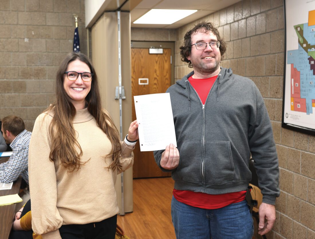 Wells approves agreement with new city administrator News, Sports